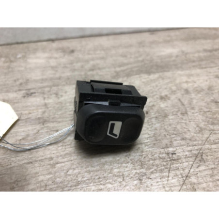 Interrupteur de leve vitre avant droit CITROEN BERLINGO 1 PHASE 2 d’occasion
