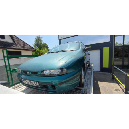 Crochet de remorquage FIAT BRAVO 1 d’occasion