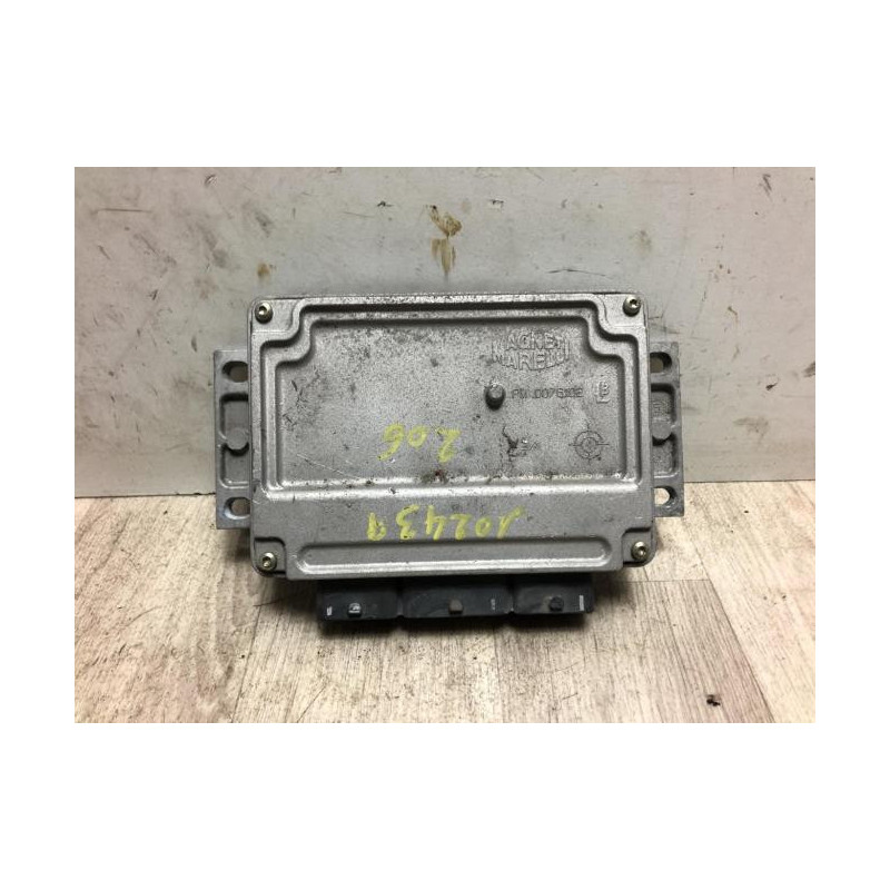 Calculateur moteur PEUGEOT 206 PHASE 2 d’occasion