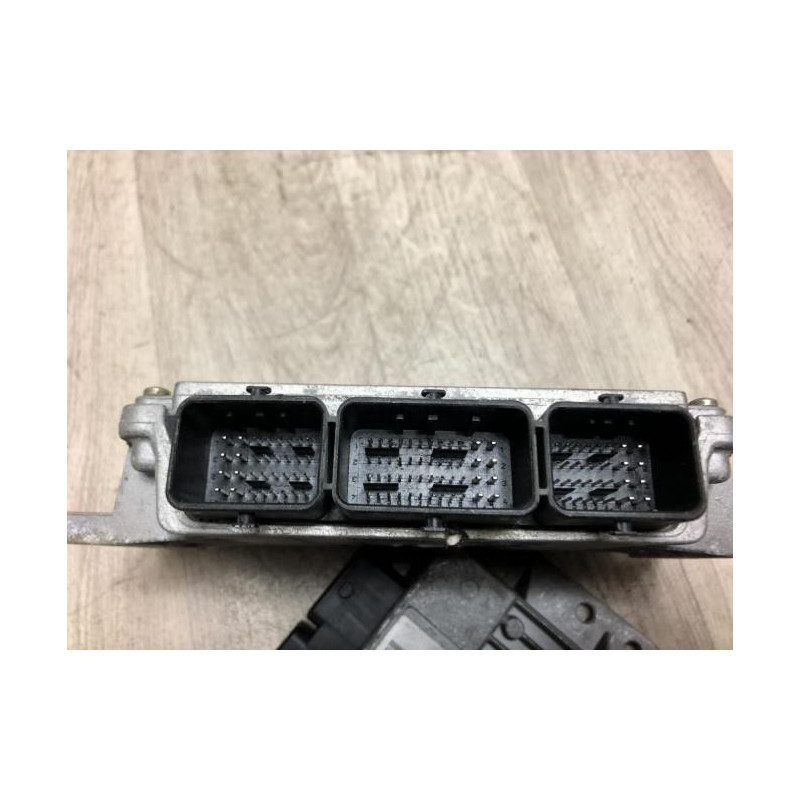 Calculateur moteur PEUGEOT 206 PHASE 2 d’occasion