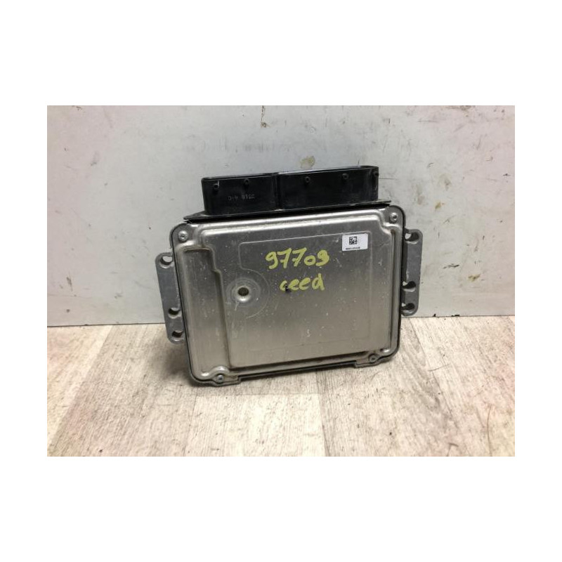 Calculateur moteur KIA CEE-D 1 SPORT WAGON PHASE 1 BREAK d’occasion