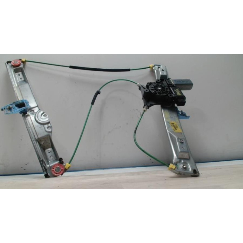 Leve vitre electrique avant gauche OPEL CORSA D PHASE 1 d’occasion