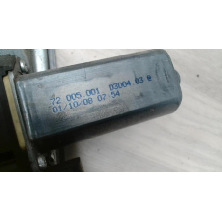 Leve vitre electrique avant gauche OPEL CORSA D PHASE 1 d’occasion