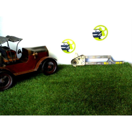 Leve vitre mecanique arriere gauche RENAULT R11 d’occasion