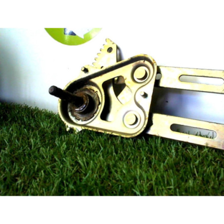 Leve vitre mecanique arriere gauche RENAULT R11 d’occasion