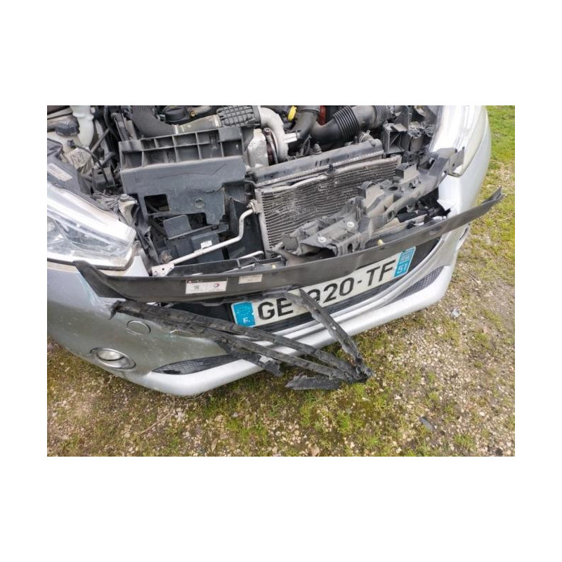 Baie de pare brise PEUGEOT 208 1 PHASE 1 d’occasion