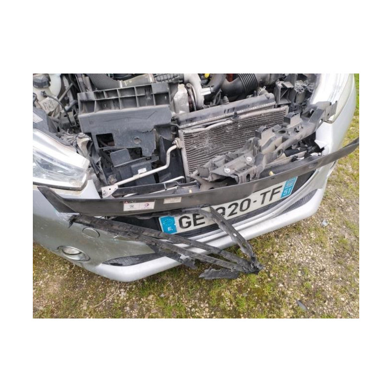 Baie de pare brise PEUGEOT 208 1 PHASE 1 d’occasion