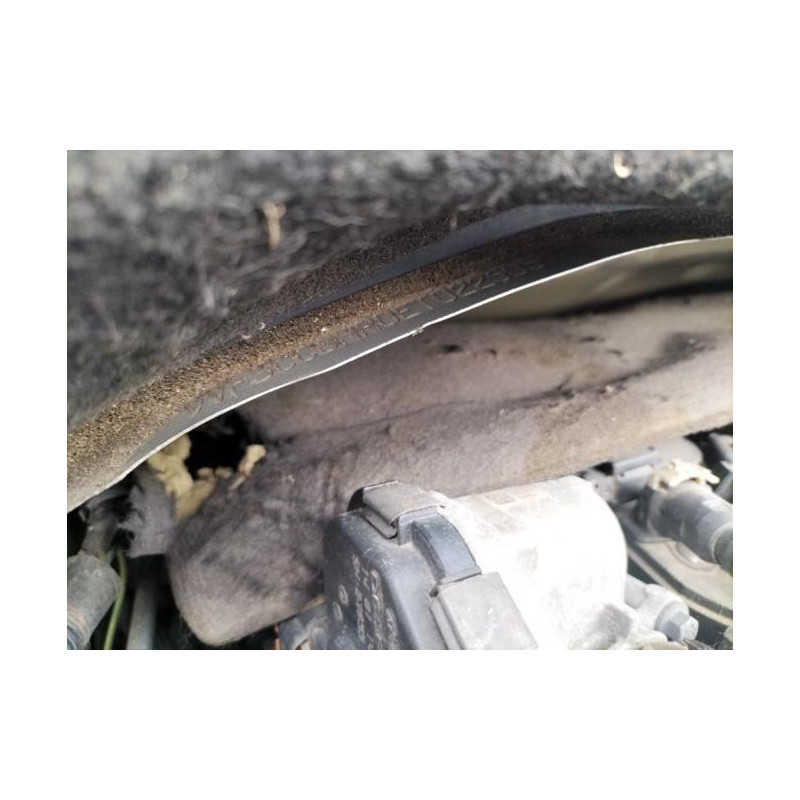 Baie de pare brise PEUGEOT 208 1 PHASE 1 d’occasion
