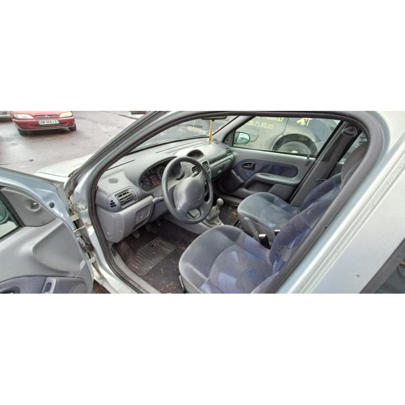 Tirant de porte arriere gauche RENAULT CLIO 2 PHASE 1 d’occasion