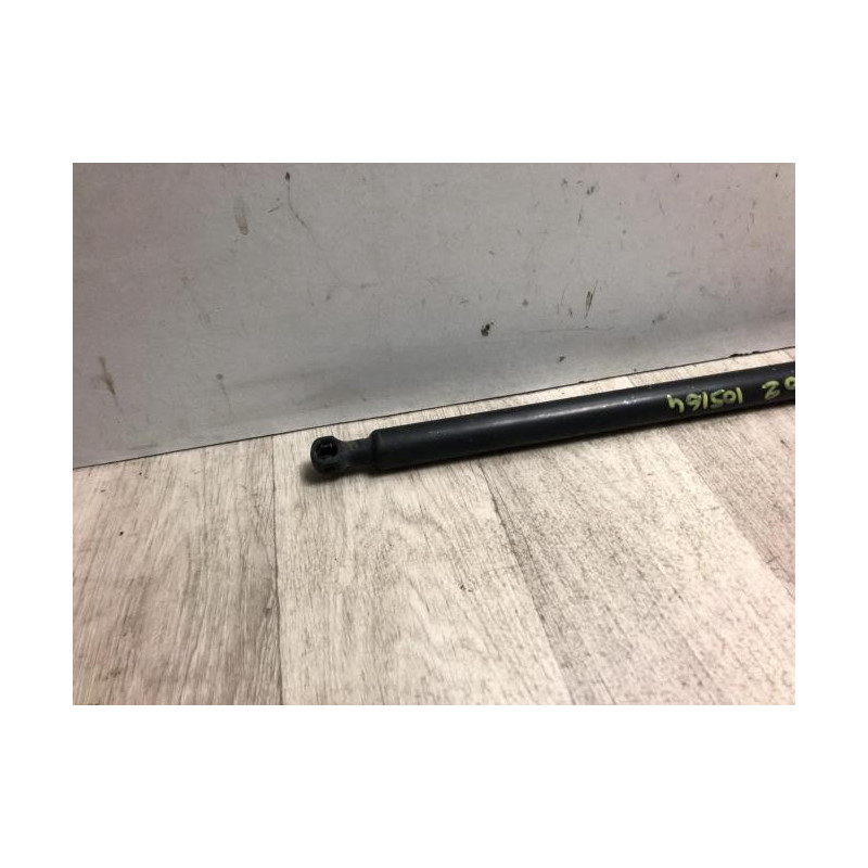 Verin de coffre gauche RENAULT KANGOO 2 PHASE 1 d’occasion