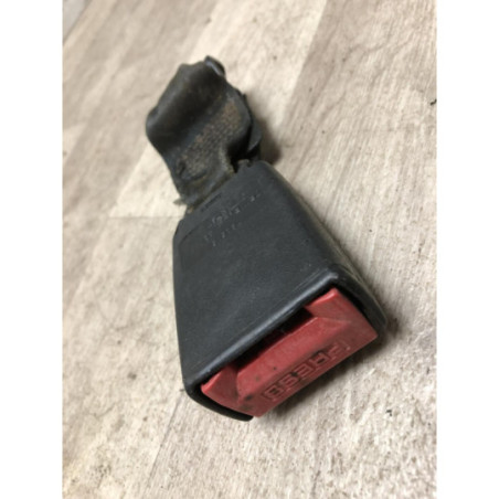 Attache ceinture arriere gauche RENAULT CLIO 1 PHASE 3 d’occasion