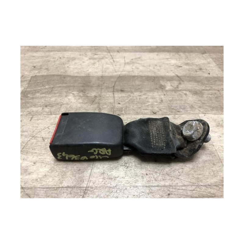 Attache ceinture arriere gauche RENAULT CLIO 1 PHASE 3 d’occasion