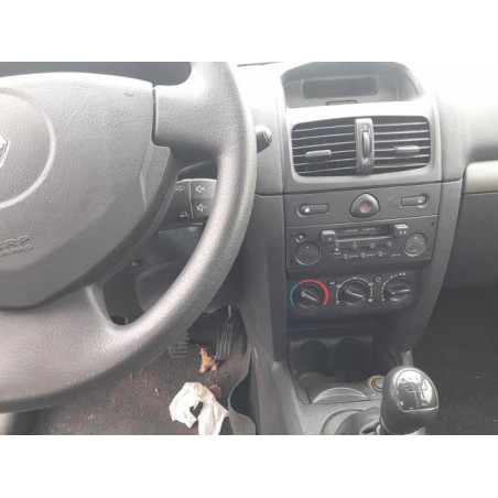 Calculateur moteur RENAULT CLIO 2 PHASE 2 d’occasion