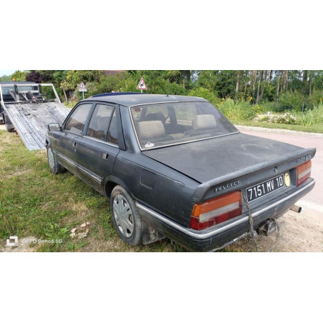 Panier roue de secours PEUGEOT 505 d’occasion