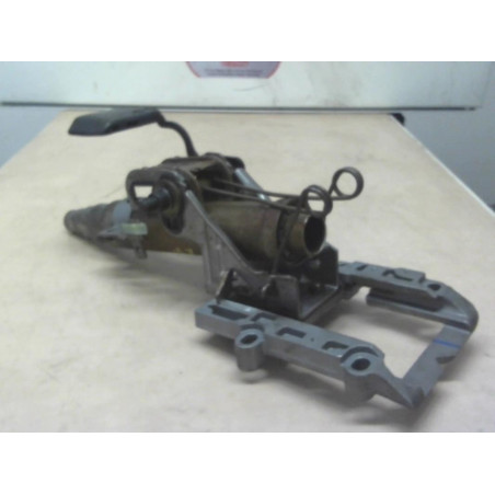 Colonne de direction VOLKSWAGEN PASSAT V (3B2) d’occasion