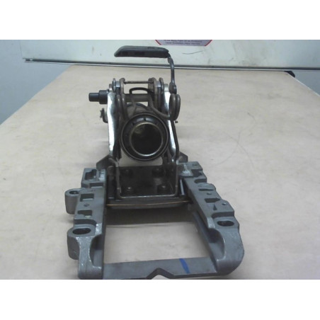Colonne de direction VOLKSWAGEN PASSAT V (3B2) d’occasion