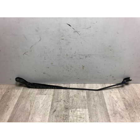 Bras essuie glace avant droit RENAULT TWINGO 2 PHASE 2 d’occasion