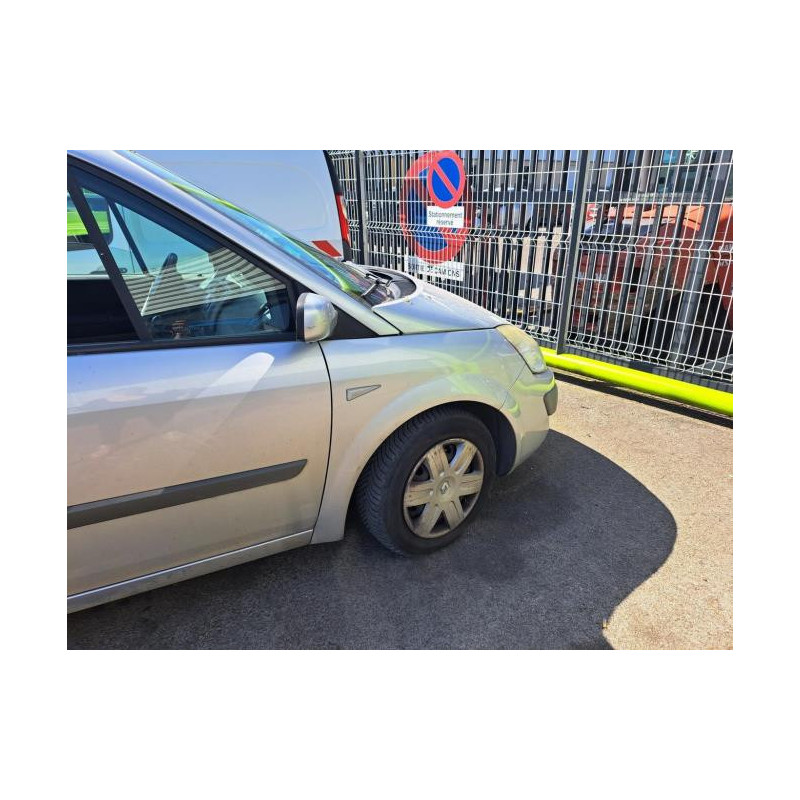 Platine feu arriere gauche RENAULT SCENIC 2 PHASE 2 d’occasion