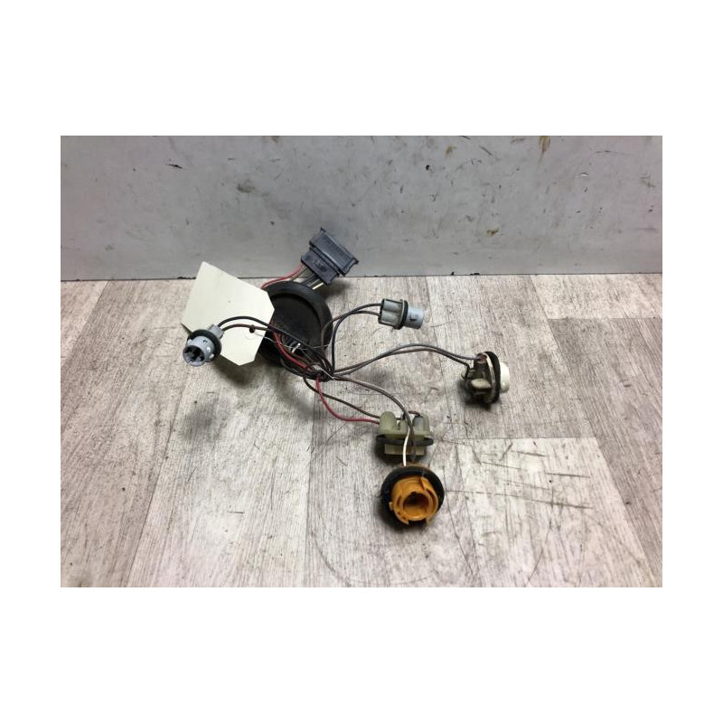 Platine feu arriere droit SKODA FABIA 2 PHASE 1 BREAK d’occasion