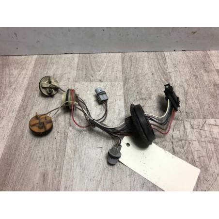 Platine feu arriere droit SKODA FABIA 2 PHASE 1 BREAK d’occasion