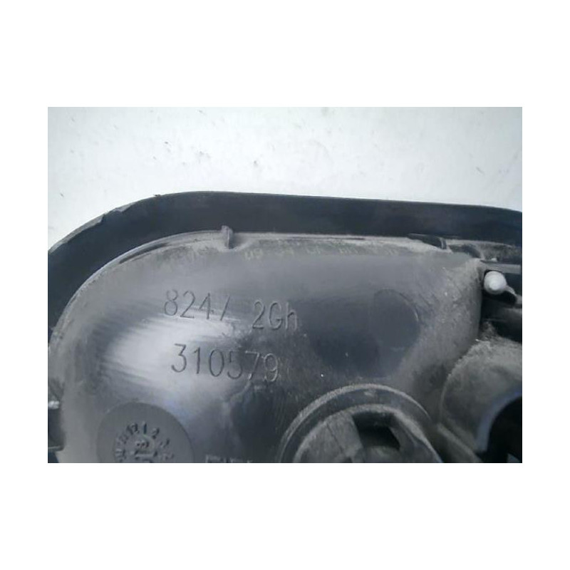 Poignee interieur avant gauche RENAULT CLIO 3 PHASE 1 d’occasion