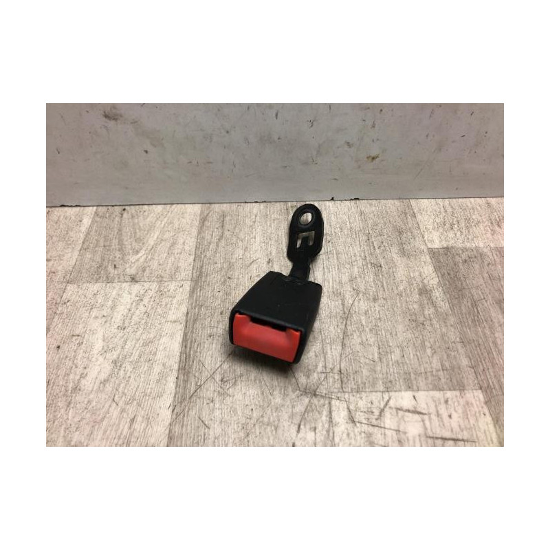 Attache ceinture arriere gauche ALFA ROMEO BRERA COUPE d’occasion