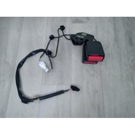 Pretensionneur de ceinture arriere centrale PEUGEOT 308 1 SW PHASE 1 BREAK d’occasion