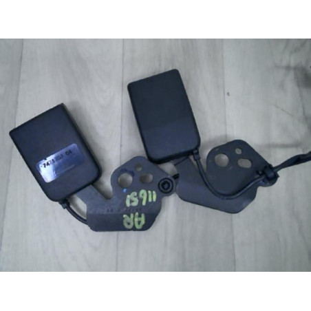 Pretensionneur de ceinture arriere centrale PEUGEOT 308 1 SW PHASE 1 BREAK d’occasion