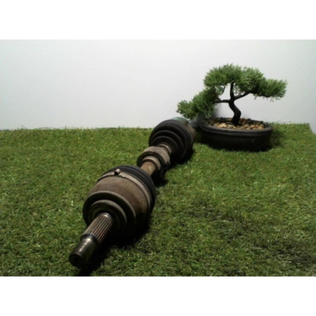 Cardan gauche (transmission) MITSUBISHI GRANDIS d’occasion