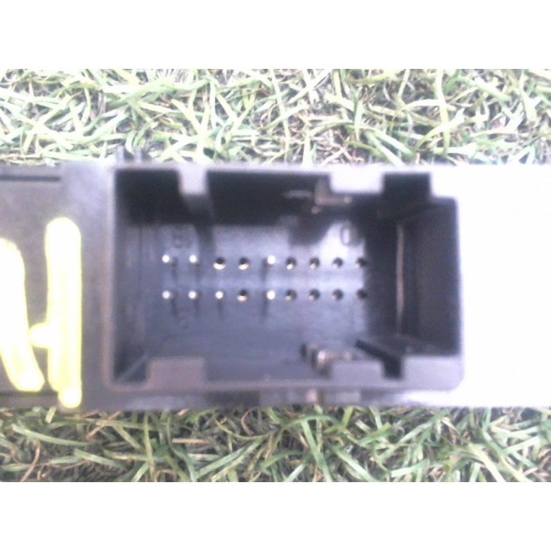 Bouton de warning FIAT PUNTO III GRANDE PUNTO d’occasion