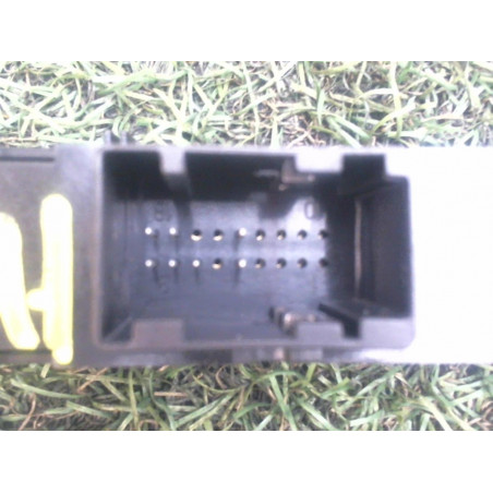 Bouton de warning FIAT PUNTO III GRANDE PUNTO d’occasion
