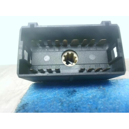 Commande de phare VOLKSWAGEN POLO 3 PHASE 2 d’occasion