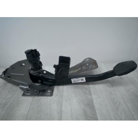 Pedalier de frein FORD FOCUS 2 PHASE 1 d’occasion