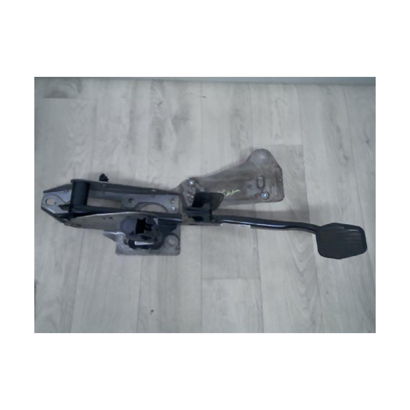 Pedalier de frein FORD FOCUS 2 PHASE 1 d’occasion