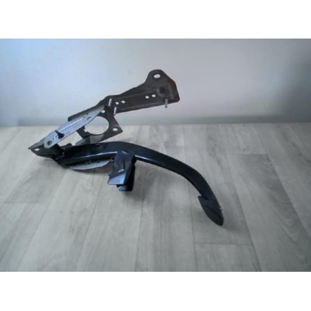 Pedalier d'embrayage VOLVO V 50 PHASE 2 BREAK d’occasion