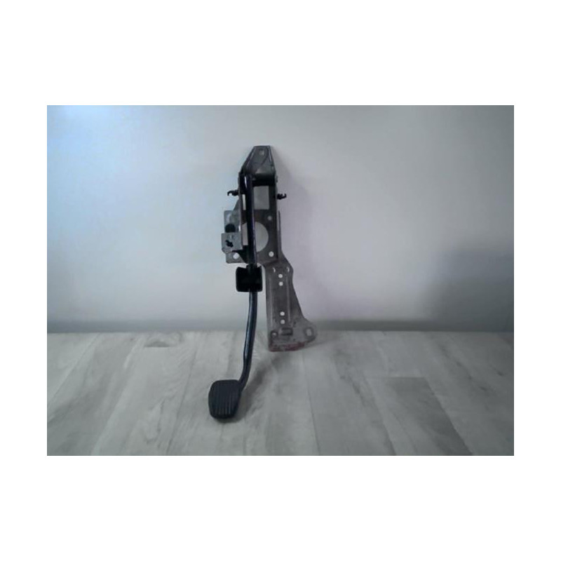 Pedalier d'embrayage VOLVO V 50 PHASE 2 BREAK d’occasion
