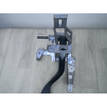 Pedalier de frein AUDI A4 2 AVANT PHASE 2 BREAK d’occasion