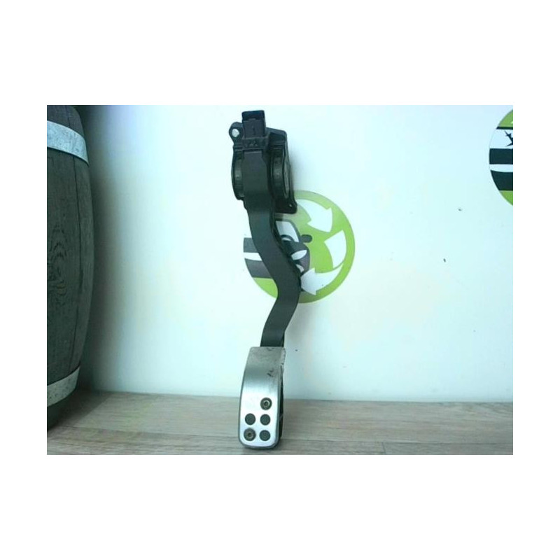 Pedalier d'accelerateur PEUGEOT 307 PHASE 1 CABRIOLET d’occasion
