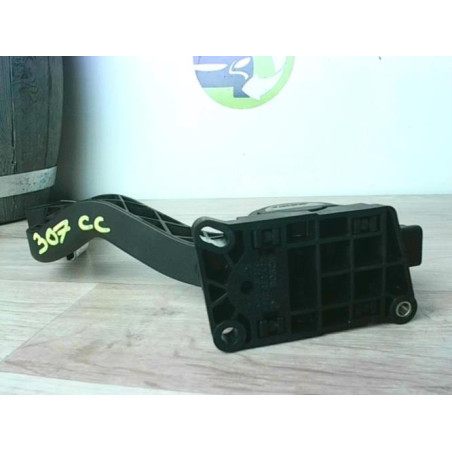 Pedalier d'accelerateur PEUGEOT 307 PHASE 1 CABRIOLET d’occasion