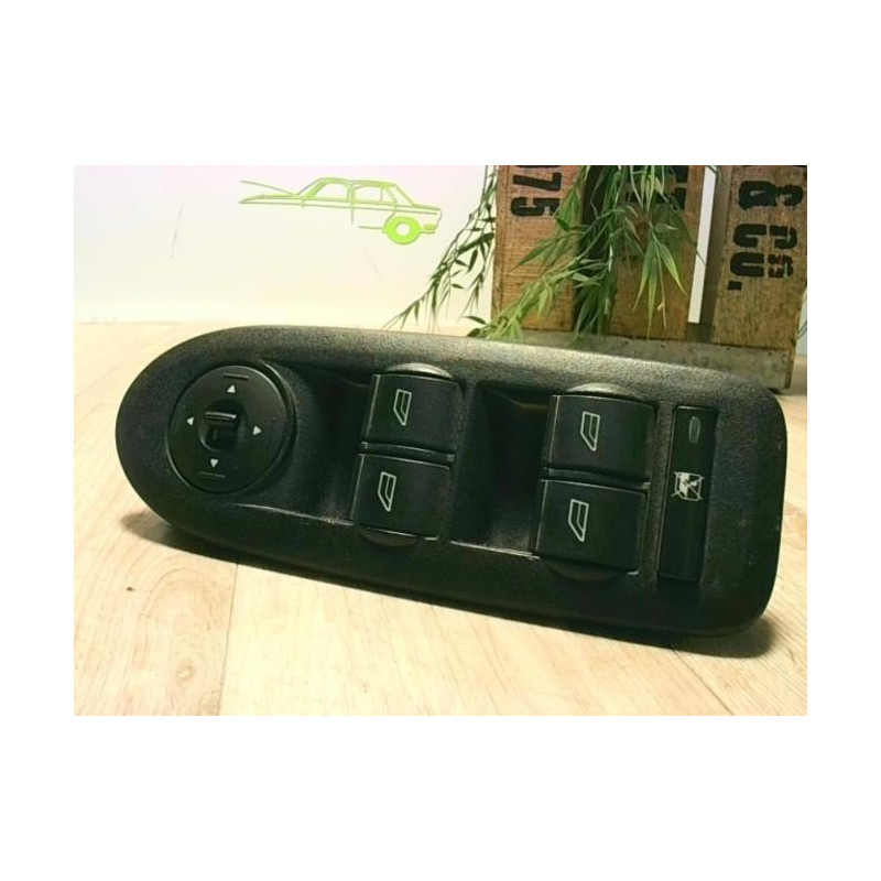 Interrupteur de leve vitre FORD C-MAX 1 PHASE 2 d’occasion