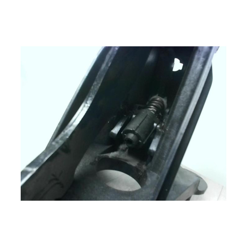 Pedalier d'embrayage RENAULT LAGUNA 3 PHASE 1 d’occasion