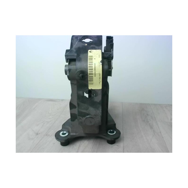 Pedalier d'embrayage RENAULT LAGUNA 3 PHASE 1 d’occasion