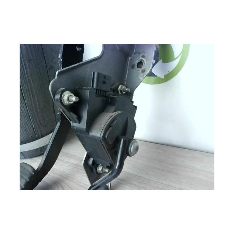 Pedalier RENAULT MODUS PHASE 1 d’occasion
