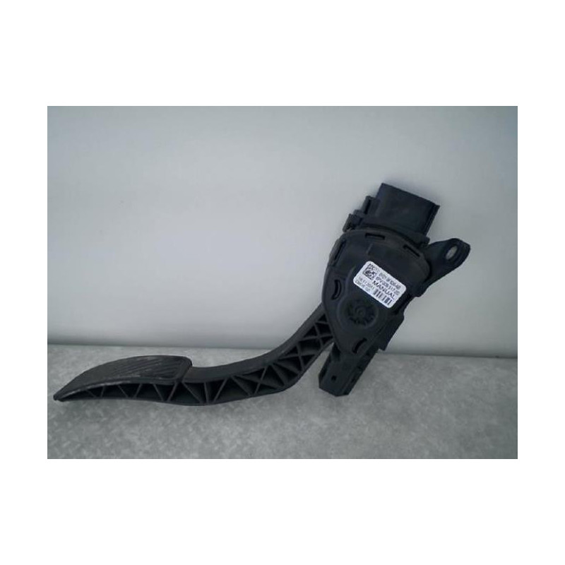 Pedalier d'accelerateur FORD FIESTA 6 PHASE 1 d’occasion