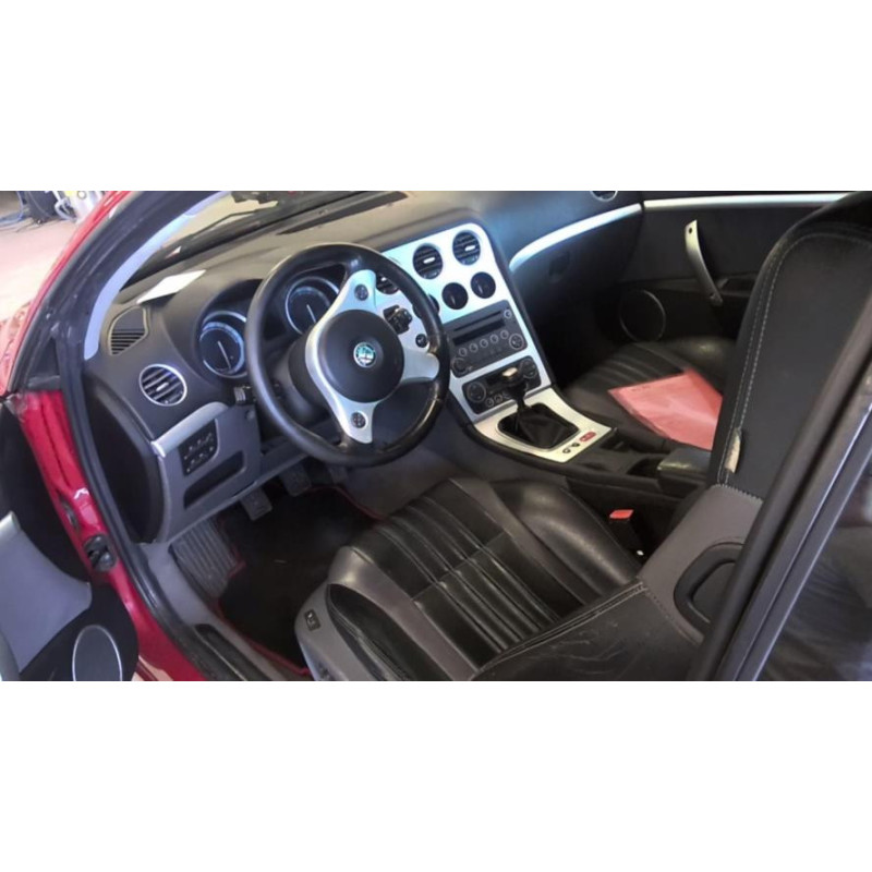 Baie de pare brise ALFA ROMEO BRERA COUPE d’occasion