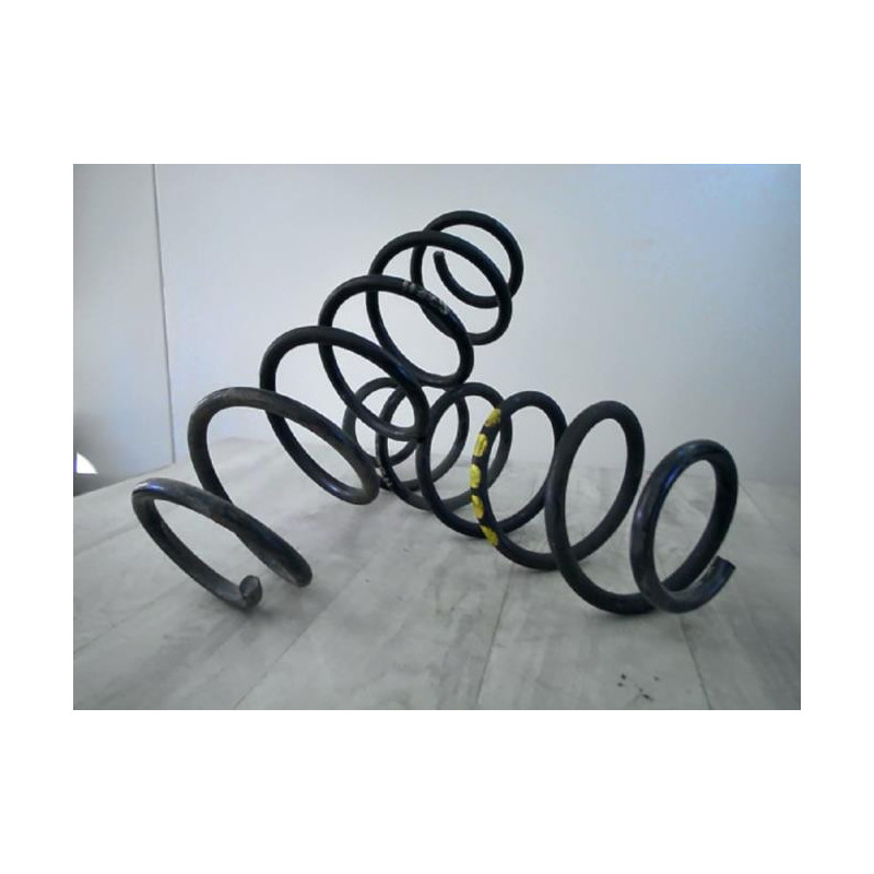 Ressort de suspension avant HYUNDAI GETZ PHASE 1 d’occasion