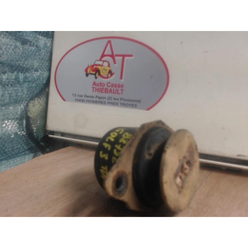 Support moteur VOLKSWAGEN GOLF III d’occasion