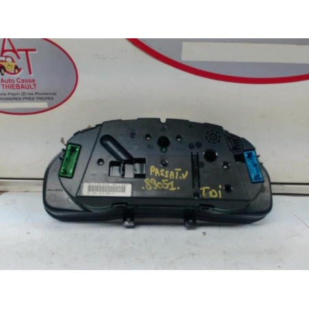 Compteur VOLKSWAGEN PASSAT V (3B2) d’occasion
