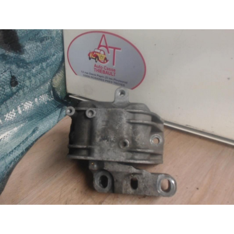 Support moteur VOLKSWAGEN GOLF V d’occasion