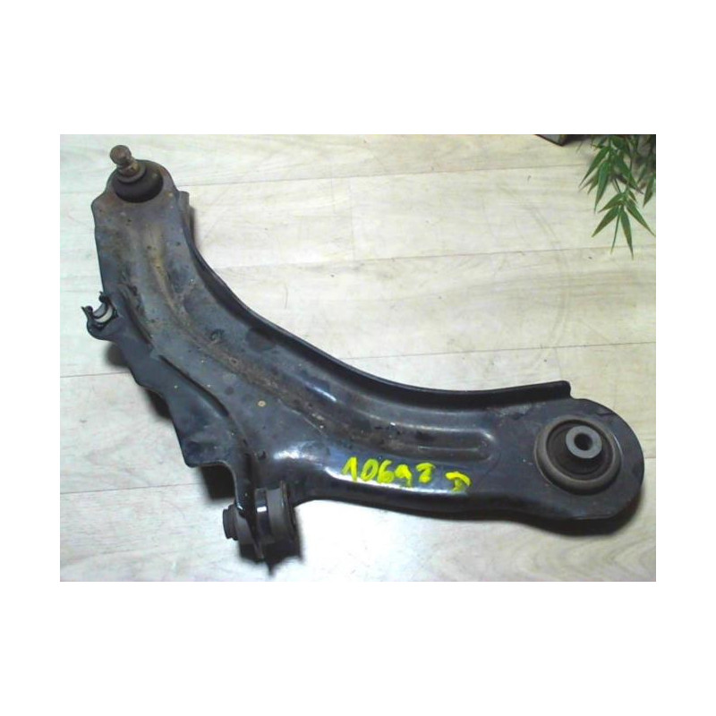 Triangle avant droit DAEWOO  d’occasion